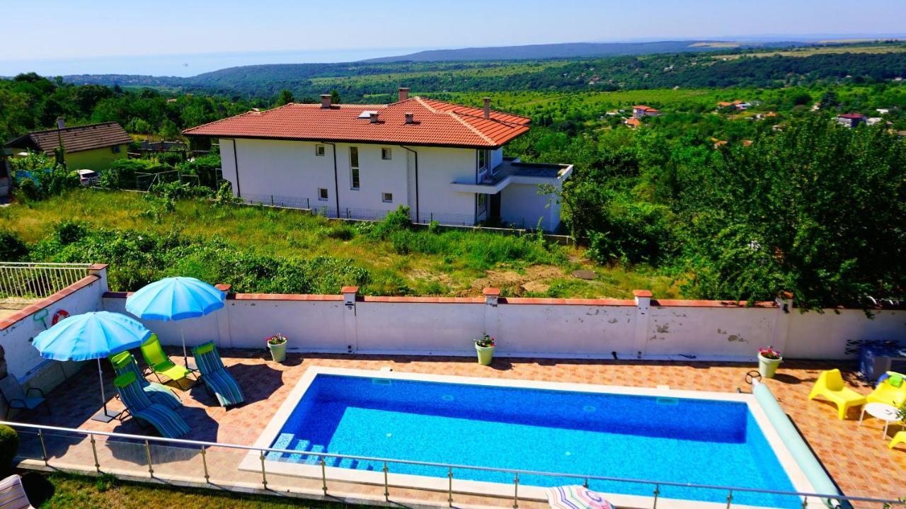 Вила Сънрайз - Villa Sunrise Varna Bagian luar foto